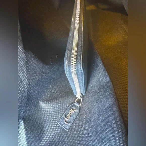 YSL Zip Around Wallet Saint Laurent Black Leather Silver Logo Discontinued RARE - Picture 6 of 16